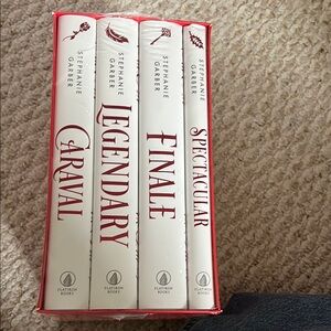 Caraval by Stephanie Garber Holiday Book Set